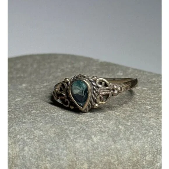 925 STERLING SILVER AQUAMARINE RING SIZE 6.5